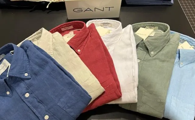 Linnen overhemden van GANT in blauw, rood, wit en groen